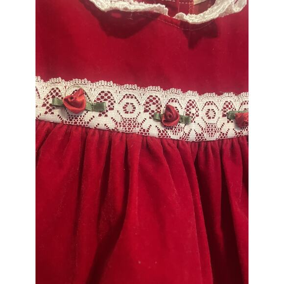 Vintage HUGS & KISSES Baby Girl Dress Sz 12 Mos Red Velvet Short Sleeve Lace - Picture 2 of 6